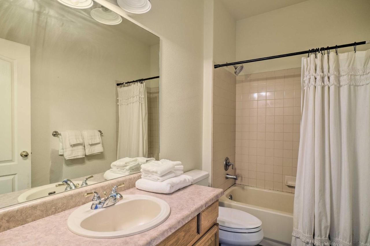 Colorado Springs Townhome About 10 Miles To Downtown! Buitenkant foto
